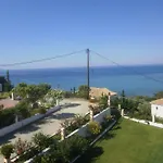 Alkioni Apartman